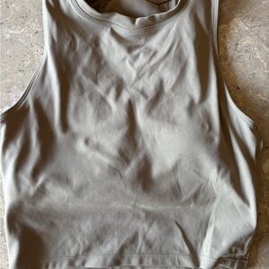 Amazon Gray Muscle Tee Crop Top